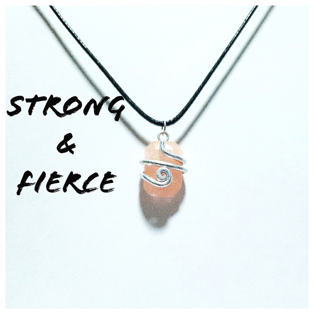 Handcrafted Wire Wrapped Resin Diamond S/Necklace